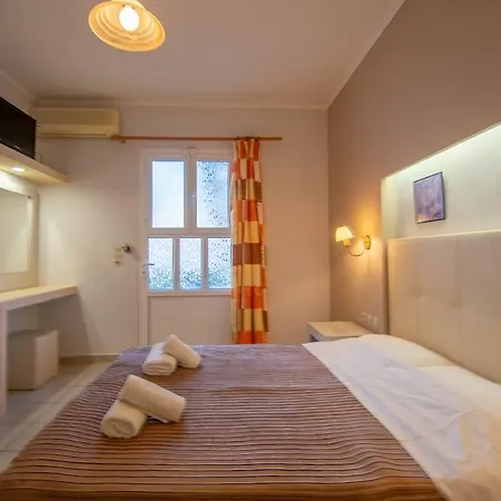Agoulos Apart-hotel Argassi
