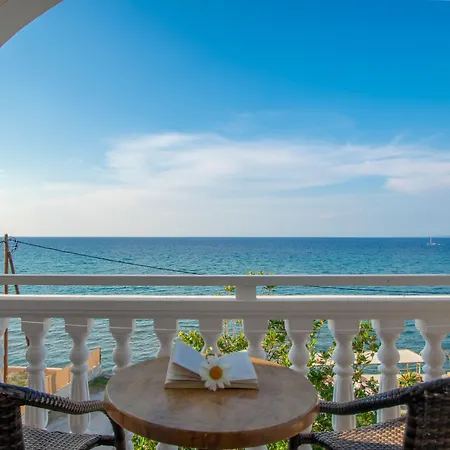 Agoulos Apart Otel Argassi