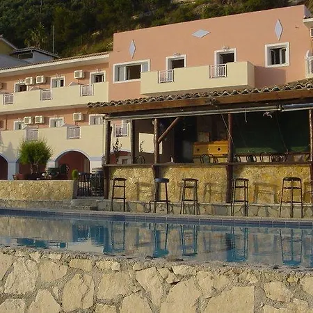 Apart Otel Agoulos 2*